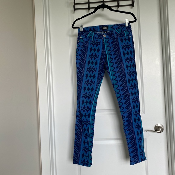Celebrity Pink Moroccan Blue Pattern Jeans - Picture 5 of 9